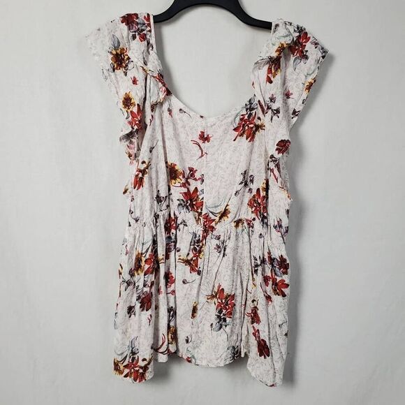 Maurices 1x Plus White Floral Top - Picture 4 of 7
